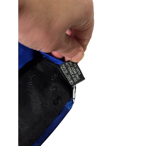 Huntington How The Grinch Stole Christmas Welcome To Whoville Vintage Necktie - Picture 8 of 9